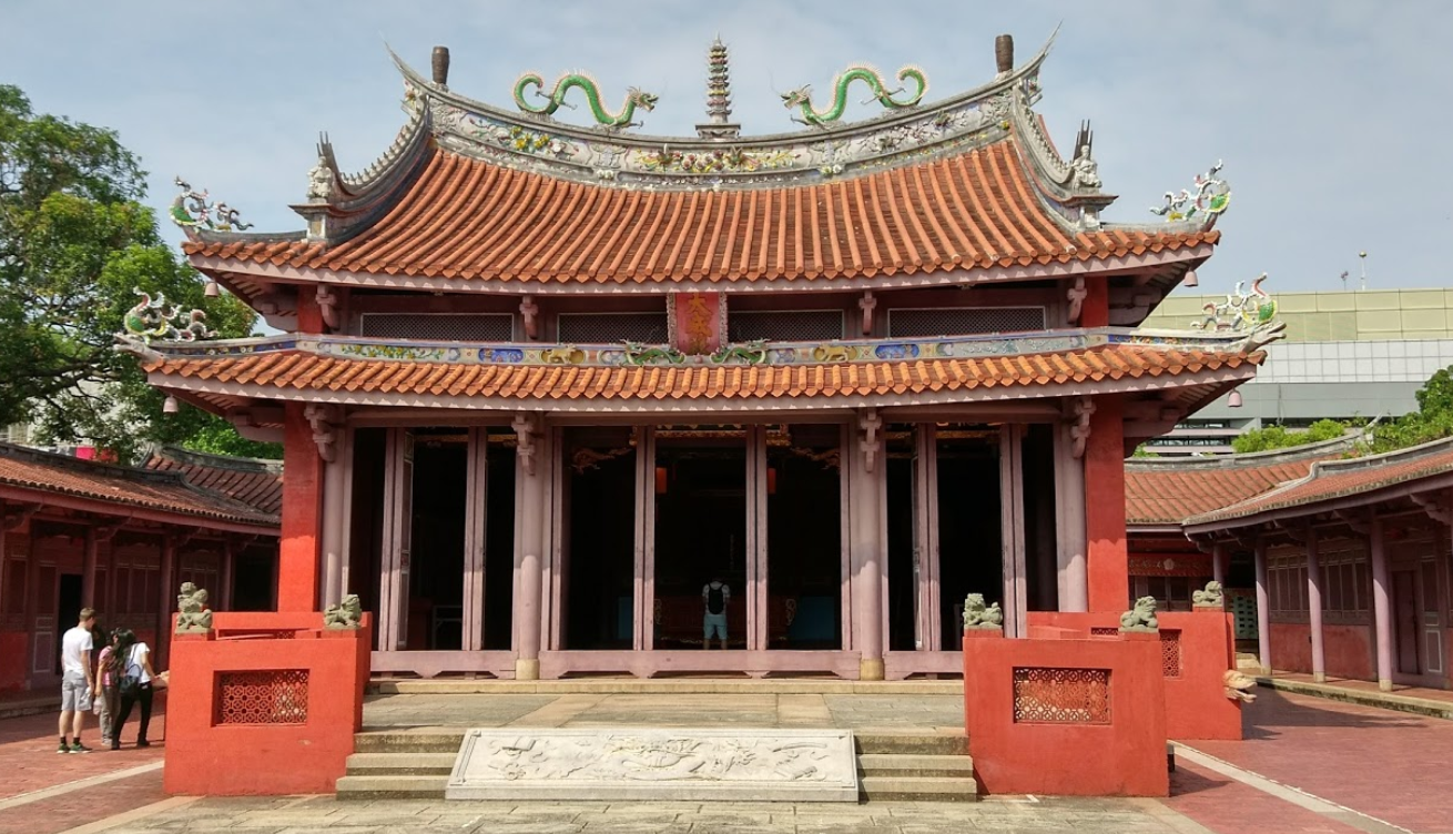 tainan-confucius-temple